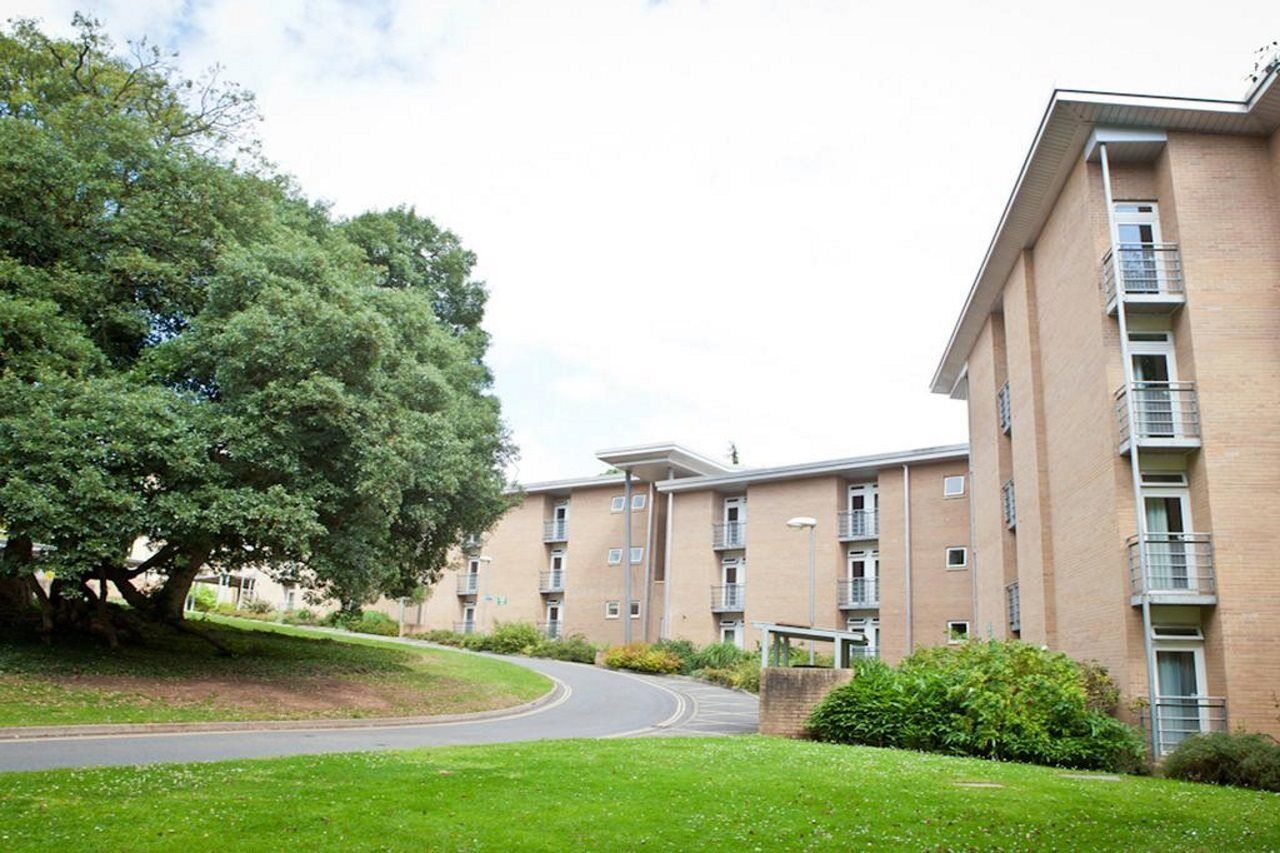 University Of Exeter - Pennsylvania Court Exterior photo